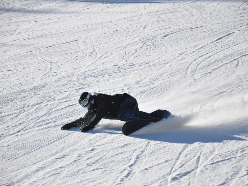 jak upadać na snowboardzie?